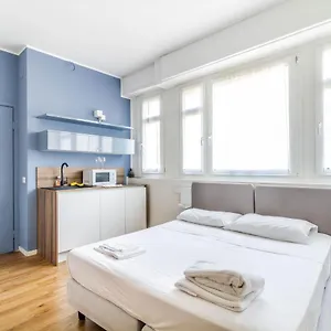 https://domusmi-elegante-suite-politecnico.it-lombardy.com